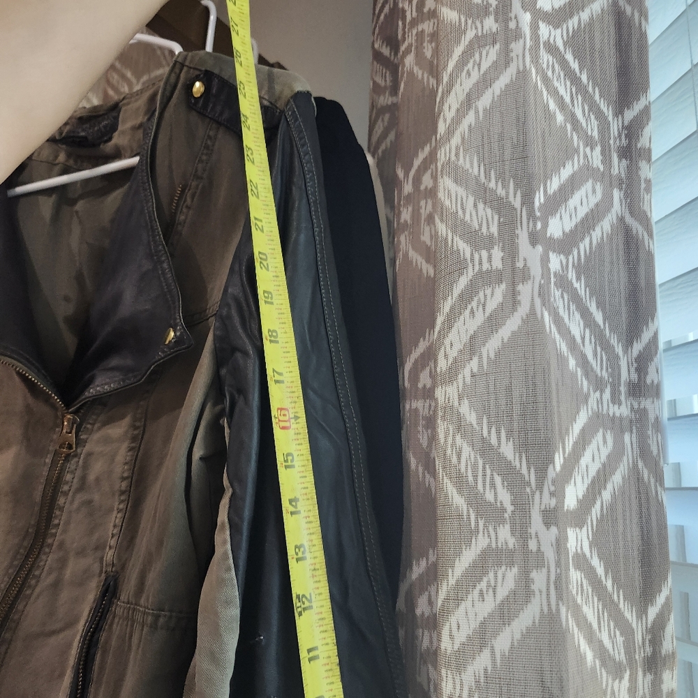 Jacket - Picture 5 of 8
